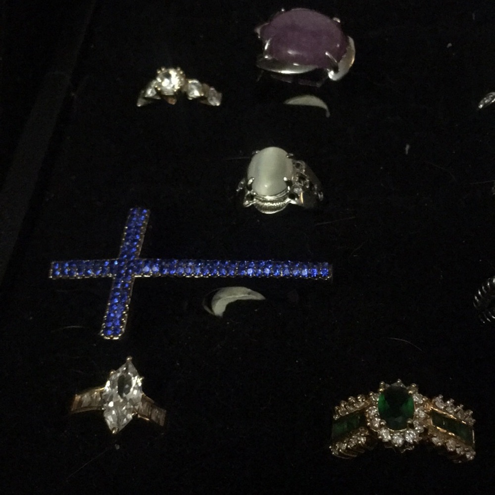 Rings - Picture 5 of 6